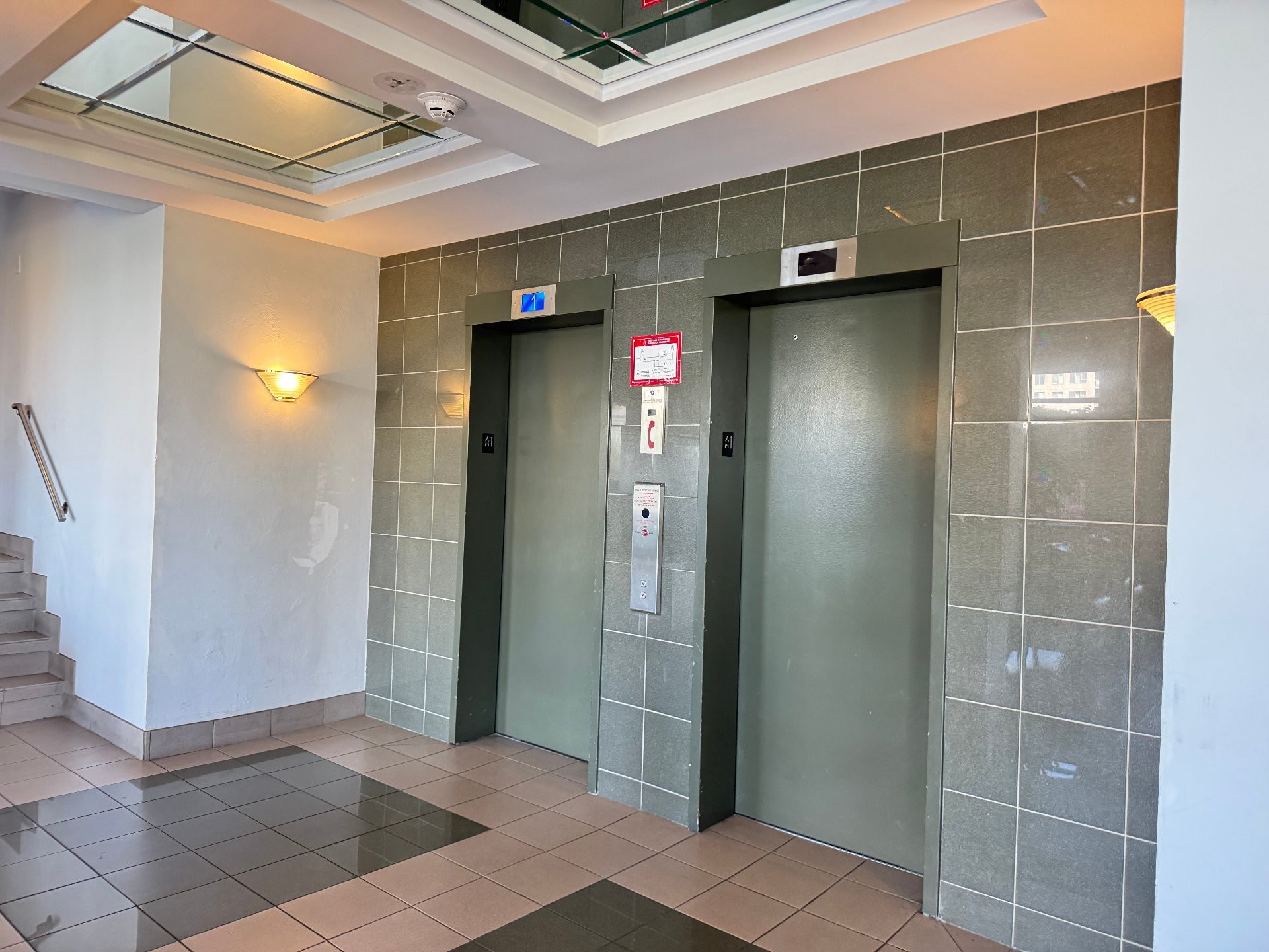 









11115


Boul. Cavendish

, 202,
Montréal (Saint-Laurent),




QC
H4R2M9

