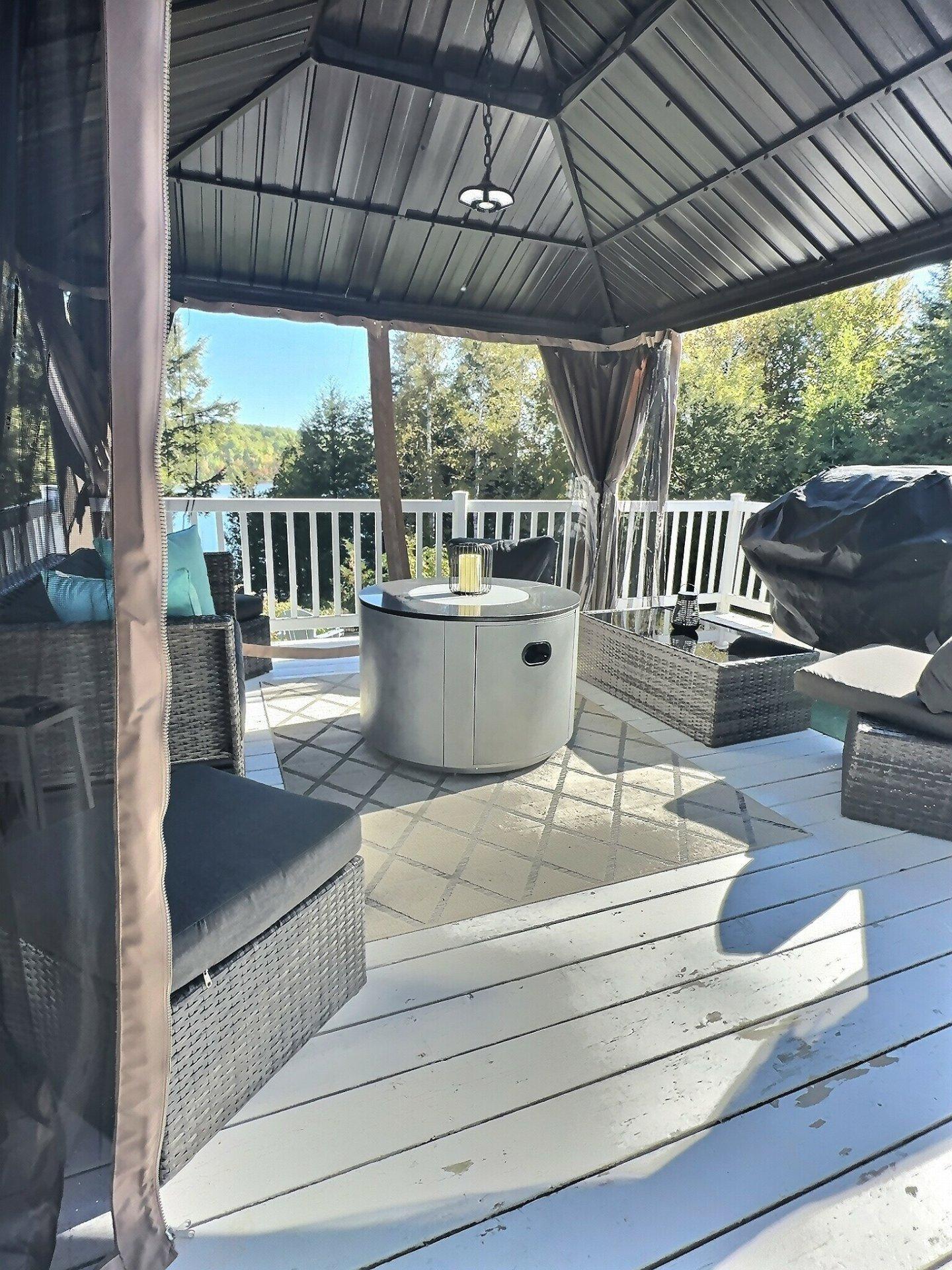 









75


Ch. Hervé-Pigeon

,
Kipawa,




QC
J0Z2H0

