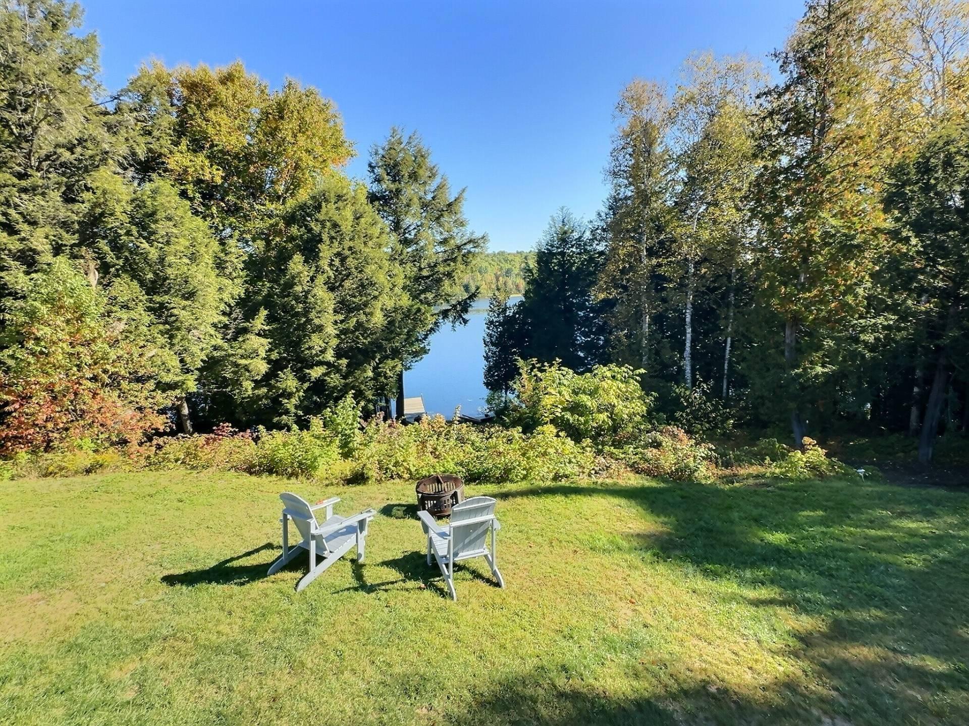 









75


Ch. Hervé-Pigeon

,
Kipawa,




QC
J0Z2H0

