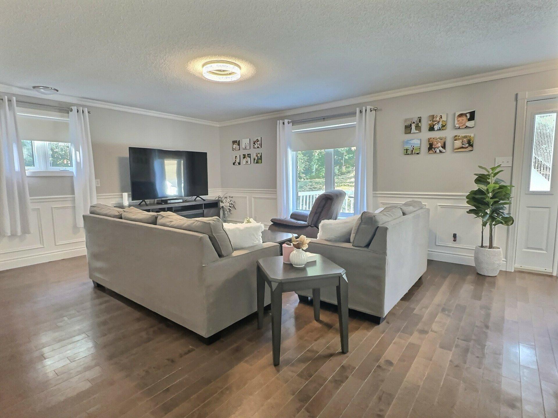 









75


Ch. Hervé-Pigeon

,
Kipawa,




QC
J0Z2H0

