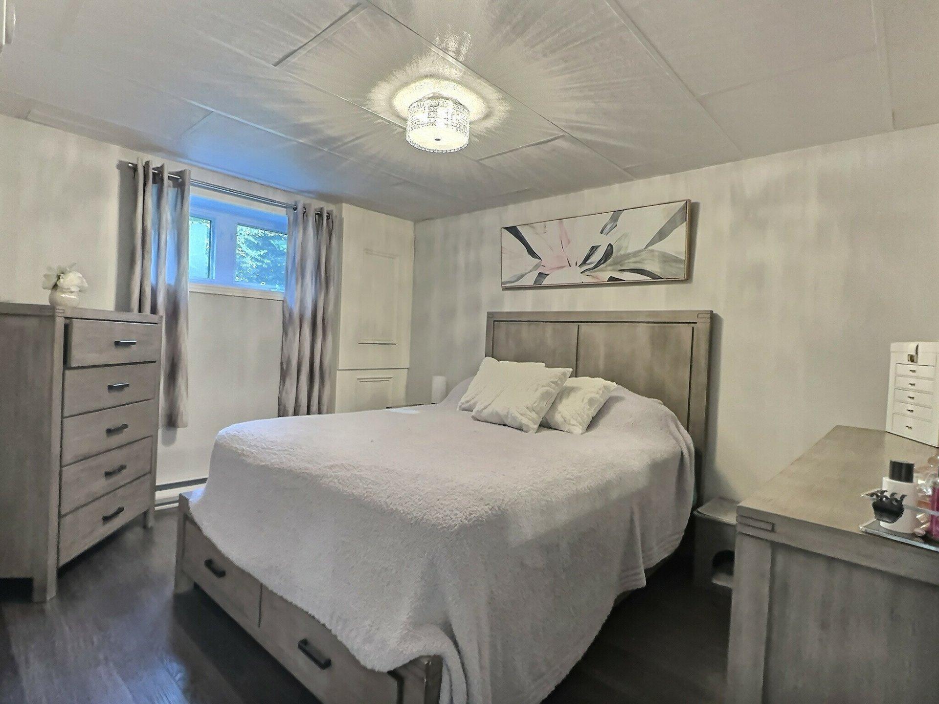 









75


Ch. Hervé-Pigeon

,
Kipawa,




QC
J0Z2H0

