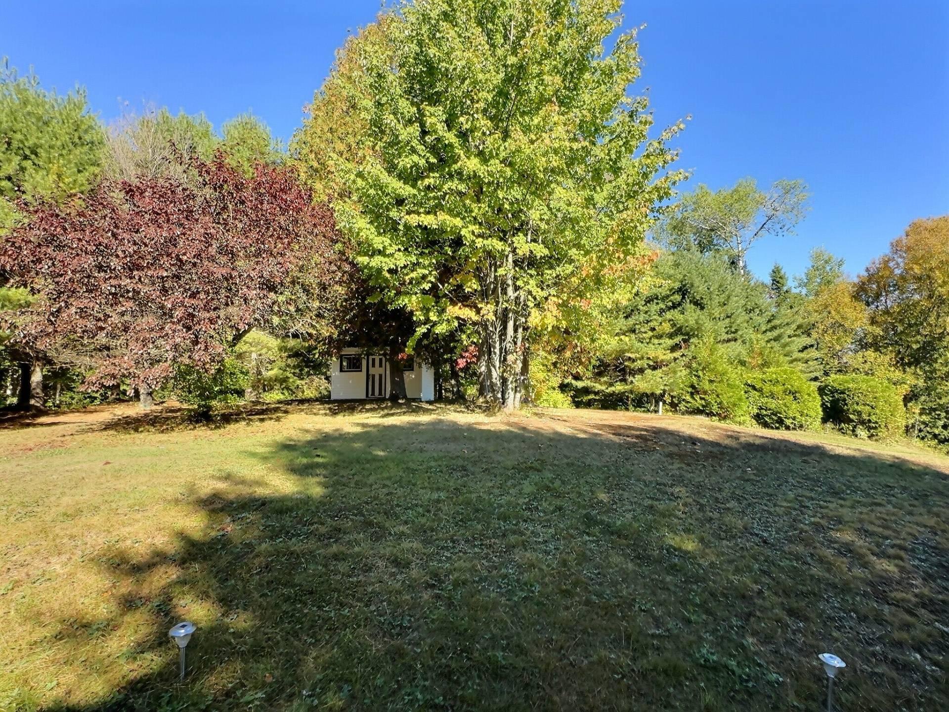 









75


Ch. Hervé-Pigeon

,
Kipawa,




QC
J0Z2H0

