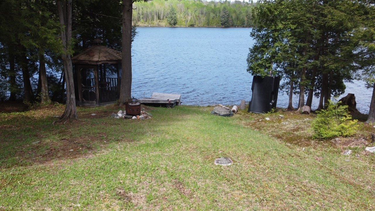 









75


Ch. Hervé-Pigeon

,
Kipawa,




QC
J0Z2H0

