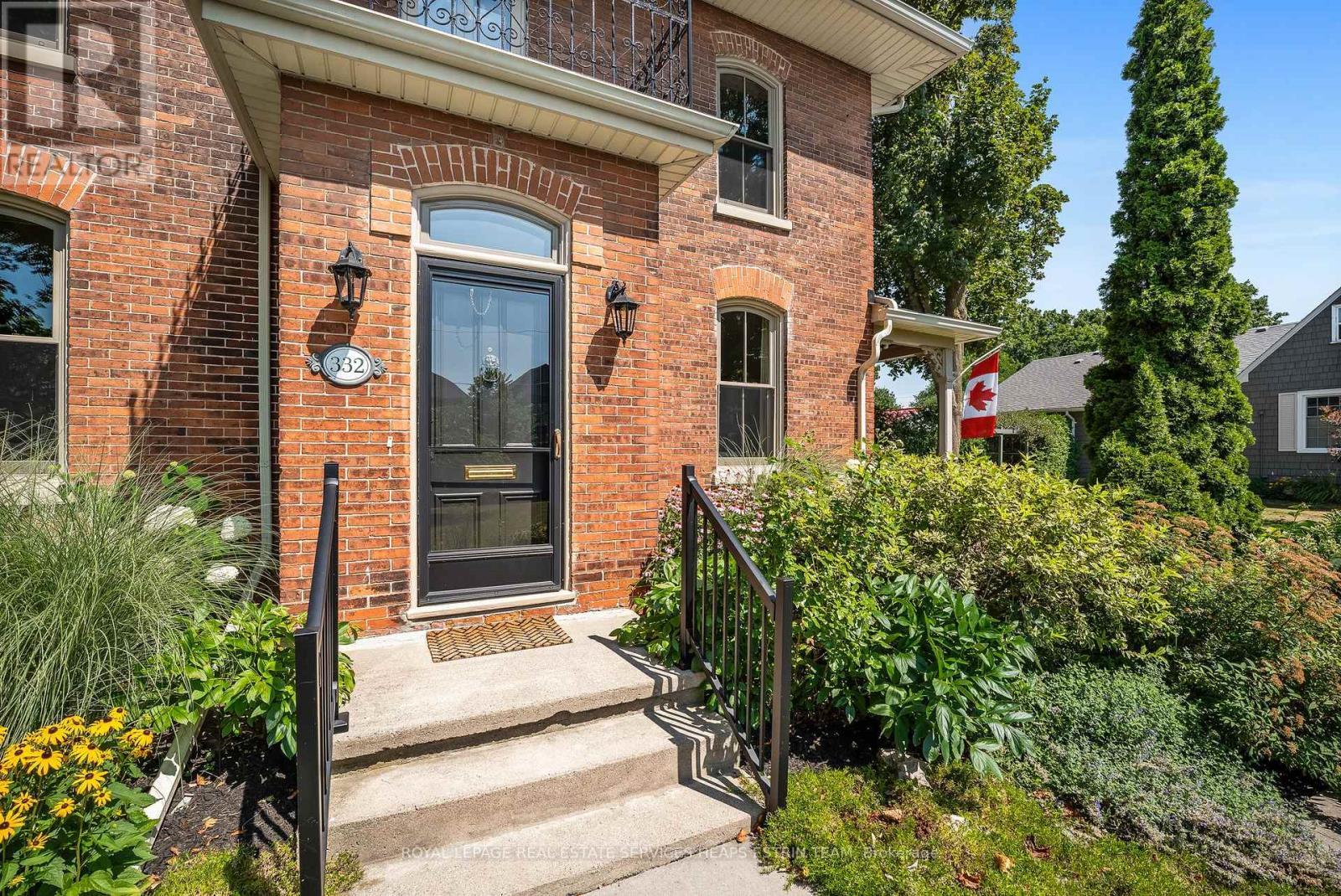 












332 RIDOUT STREET

,
Port Hope,




Ontario
L1A1R1

