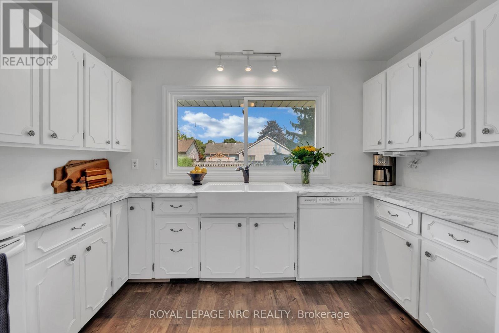 












325 BROOKFIELD BOULEVARD

,
Haldimand,




Ontario
N1A1L7

