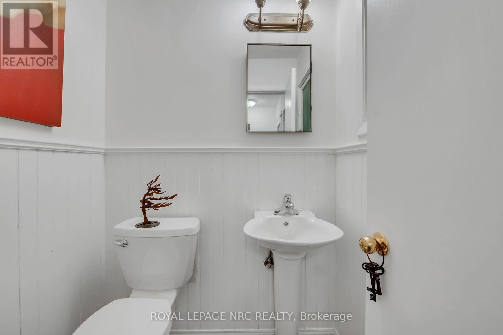 












325 BROOKFIELD BOULEVARD

,
Haldimand,




Ontario
N1A1L7

