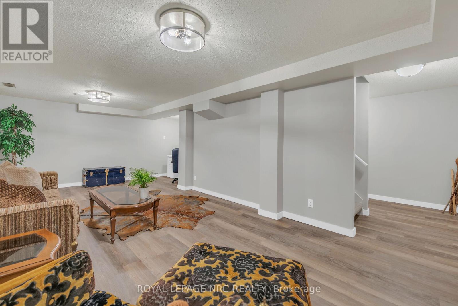 












325 BROOKFIELD BOULEVARD

,
Haldimand,




Ontario
N1A1L7

