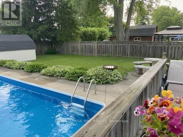 












325 BROOKFIELD BOULEVARD

,
Haldimand,




Ontario
N1A1L7

