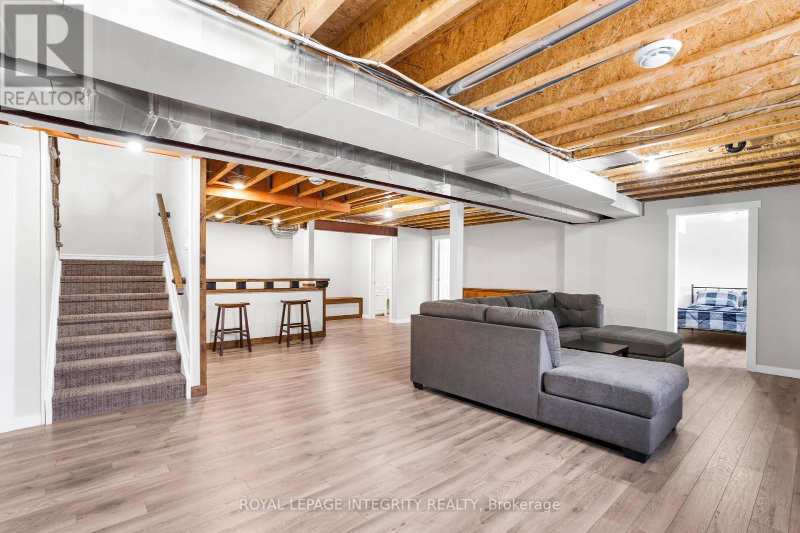 












251 RUE DES VIOLETTES STREET

,
Clarence-Rockland,




Ontario
K0A2A0

