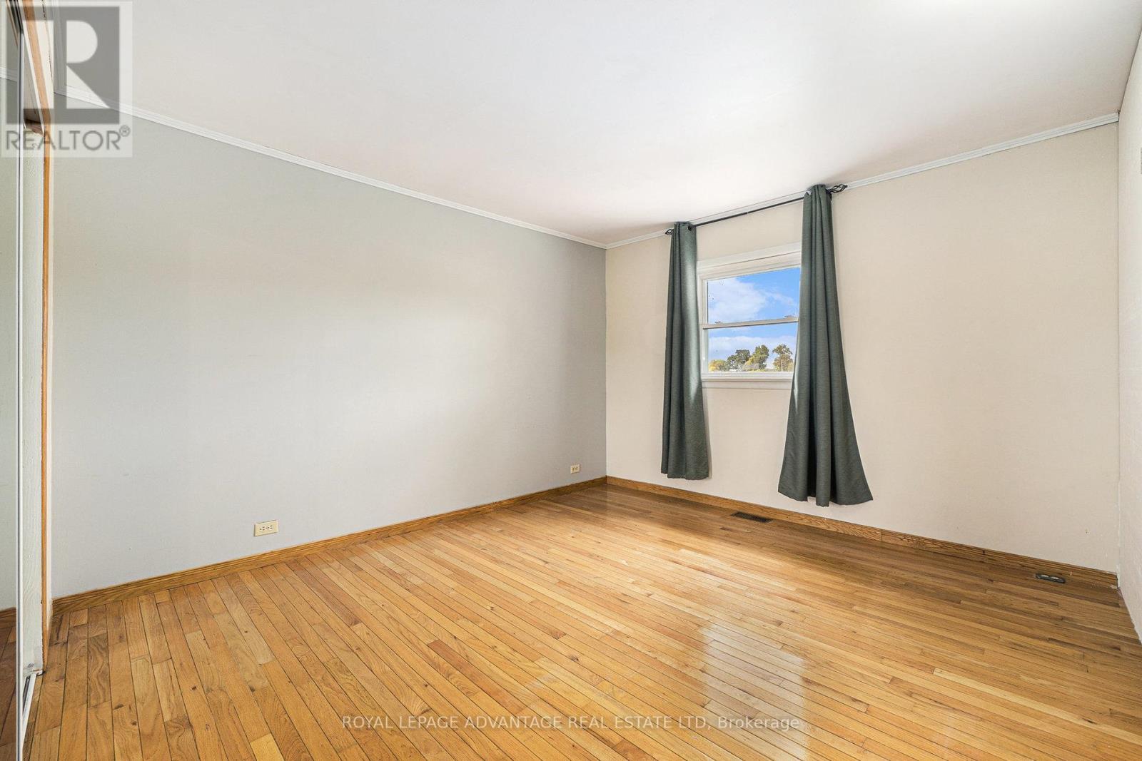 












19320 HIGHWAY 7 ROAD

,
Tay Valley,




Ontario
K7H3C9

