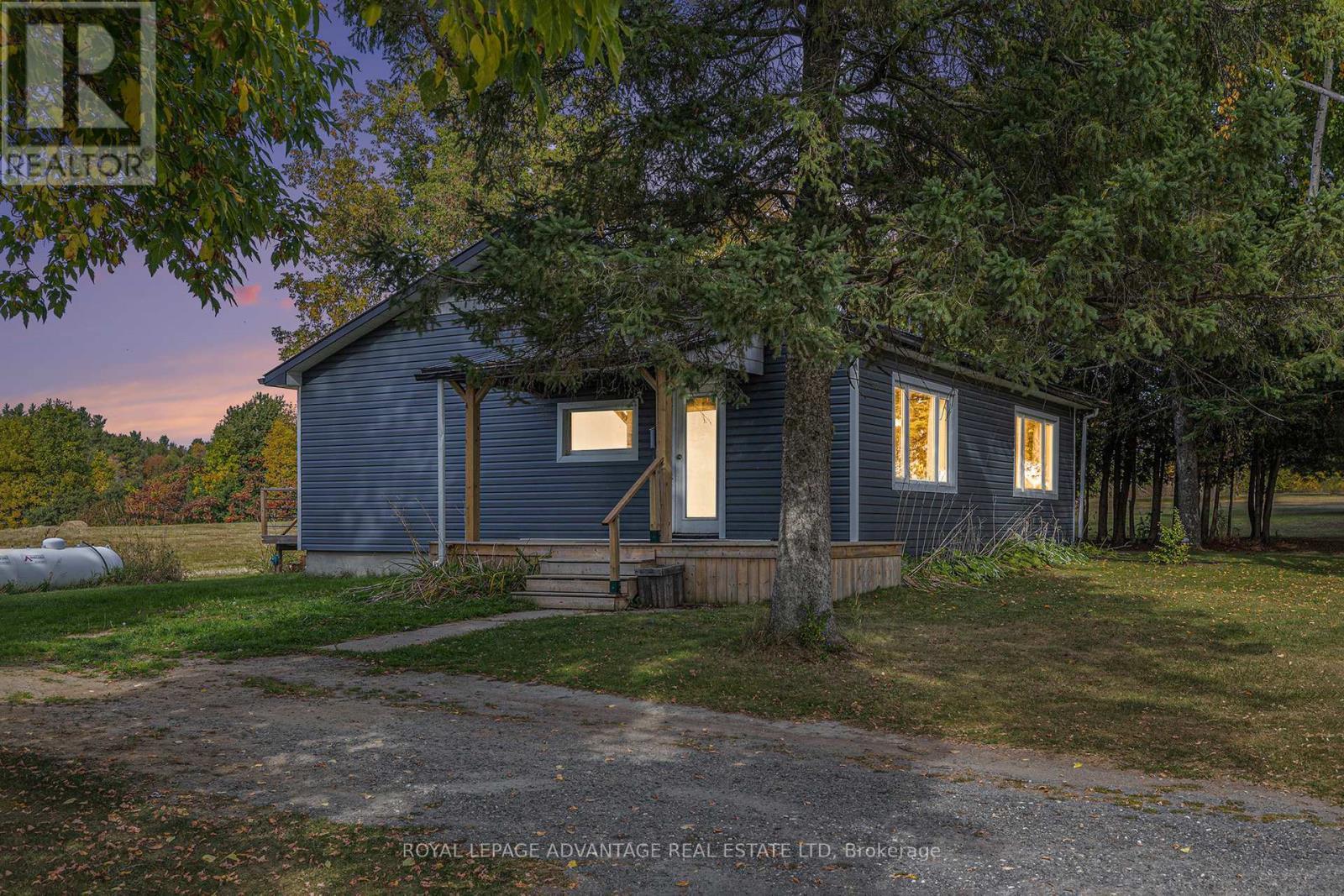 












19320 HIGHWAY 7 ROAD

,
Tay Valley,




Ontario
K7H3C9

