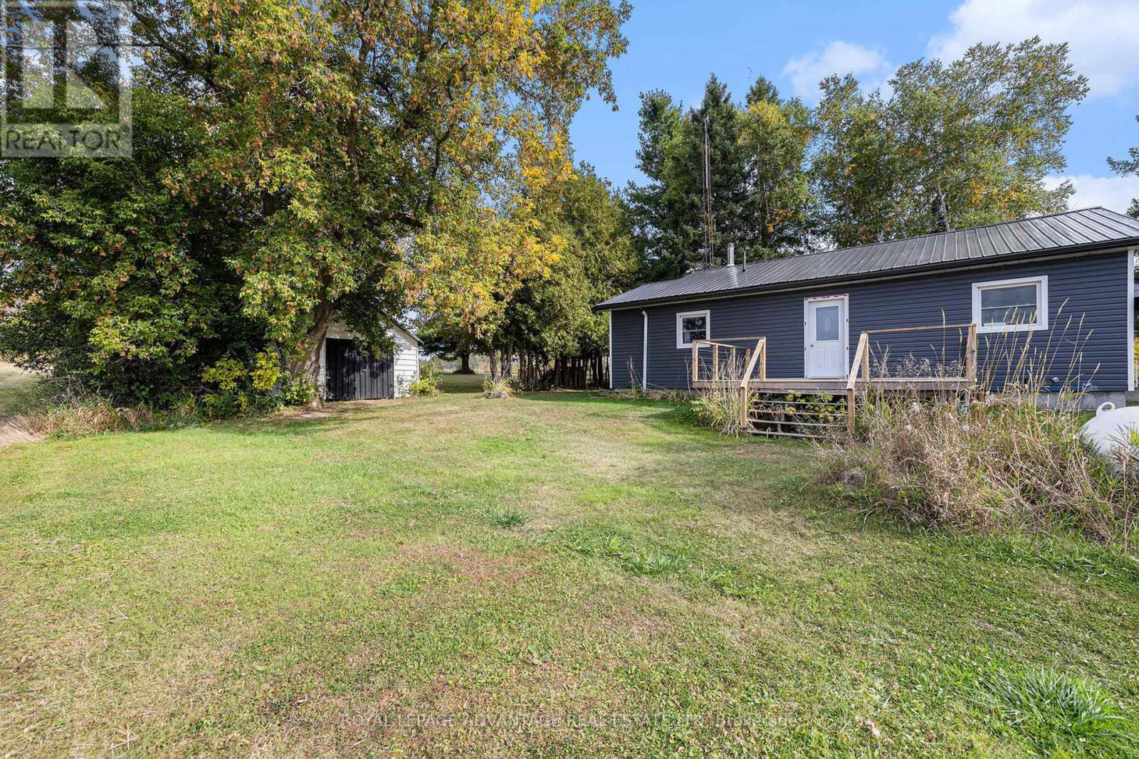 












19320 HIGHWAY 7 ROAD

,
Tay Valley,




Ontario
K7H3C9

