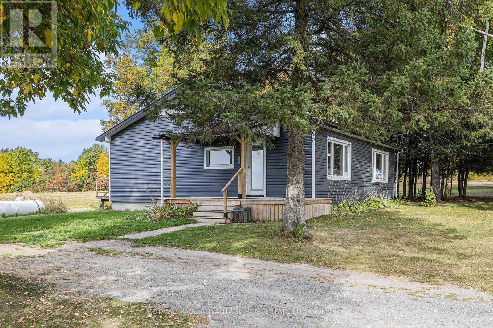












19320 HIGHWAY 7 ROAD

,
Tay Valley,




Ontario
K7H3C9

