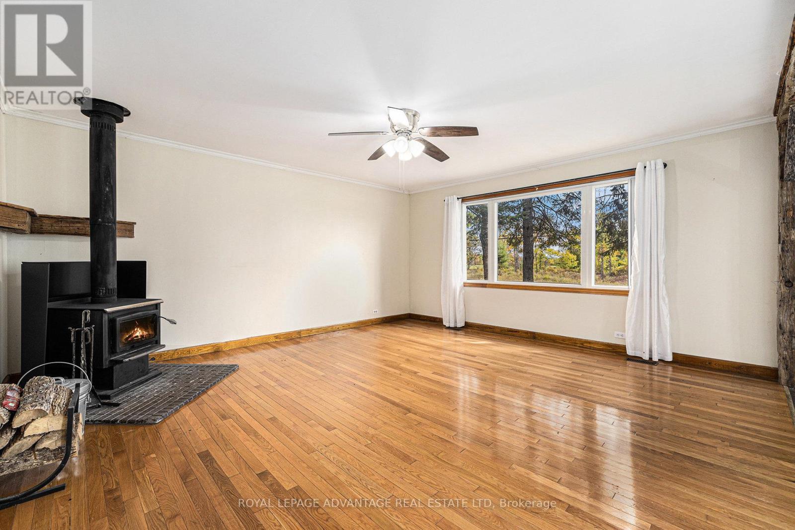 












19320 HIGHWAY 7 ROAD

,
Tay Valley,




Ontario
K7H3C9

