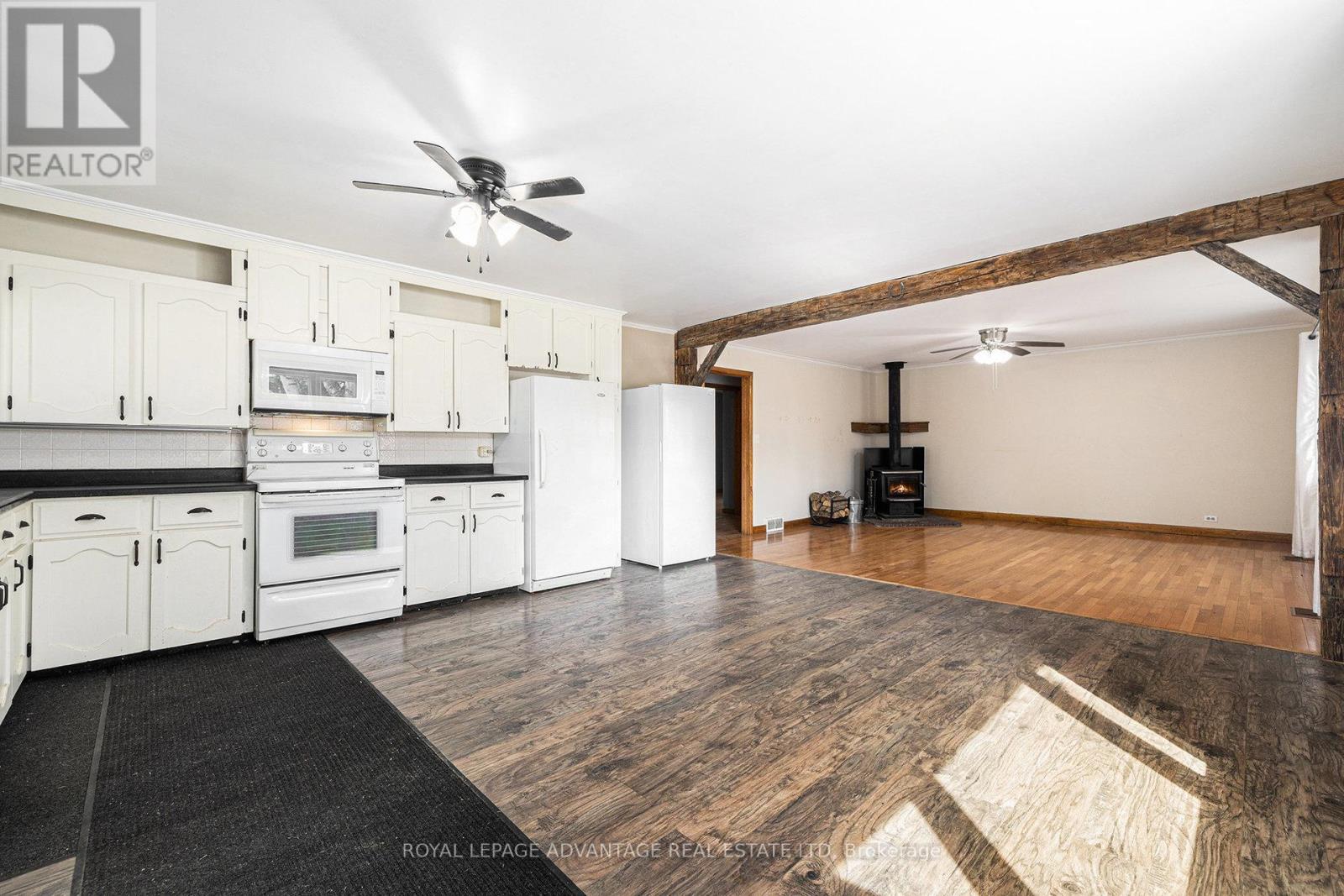 












19320 HIGHWAY 7 ROAD

,
Tay Valley,




Ontario
K7H3C9

