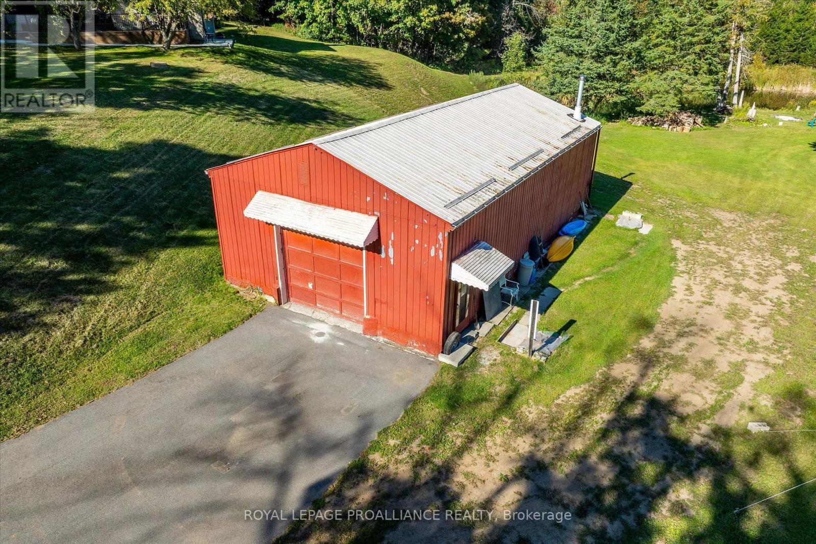 












9 LEANNE AVENUE

,
Otonabee-South Monaghan,




Ontario
K9J6X8

