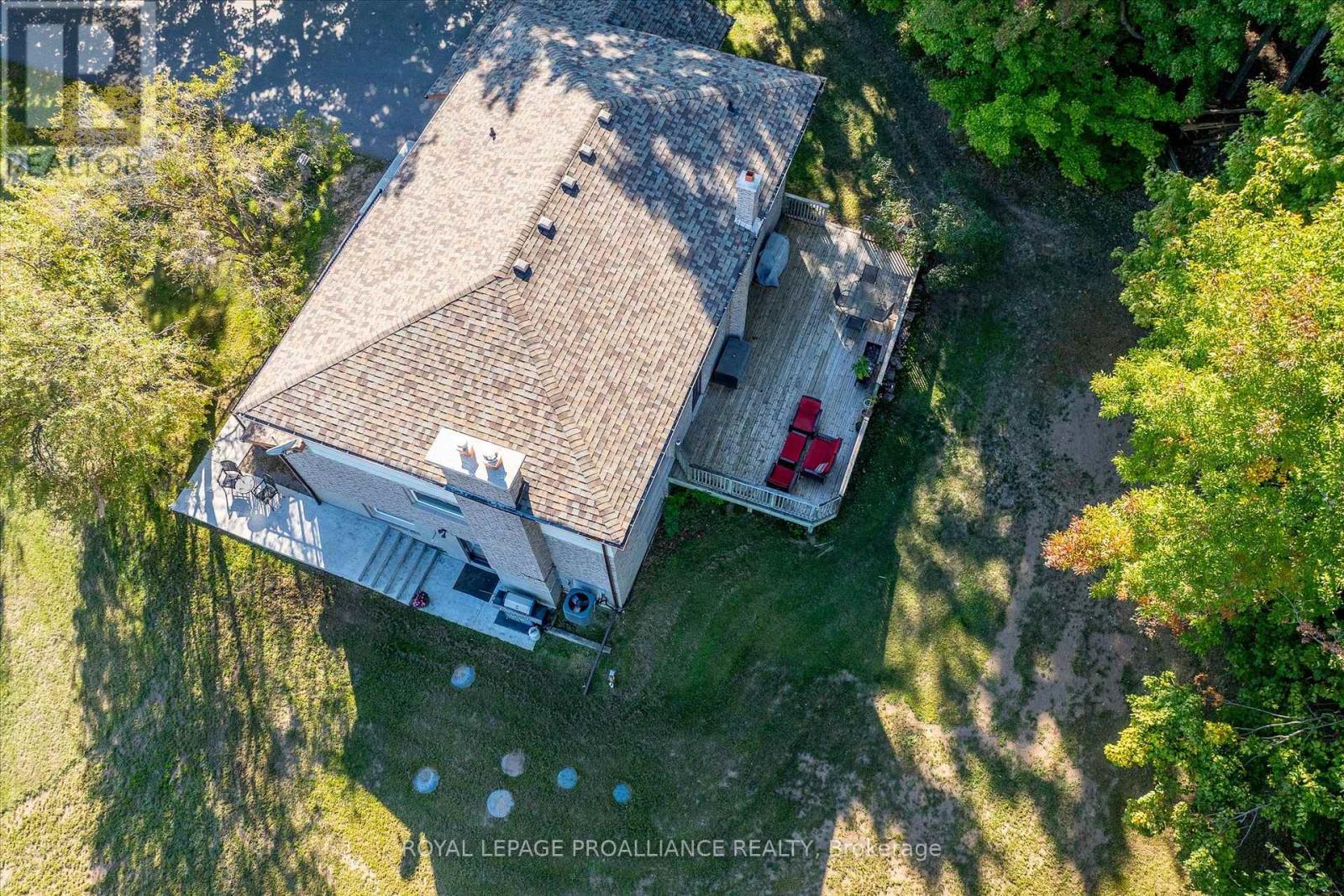 












9 LEANNE AVENUE

,
Otonabee-South Monaghan,




Ontario
K9J6X8

