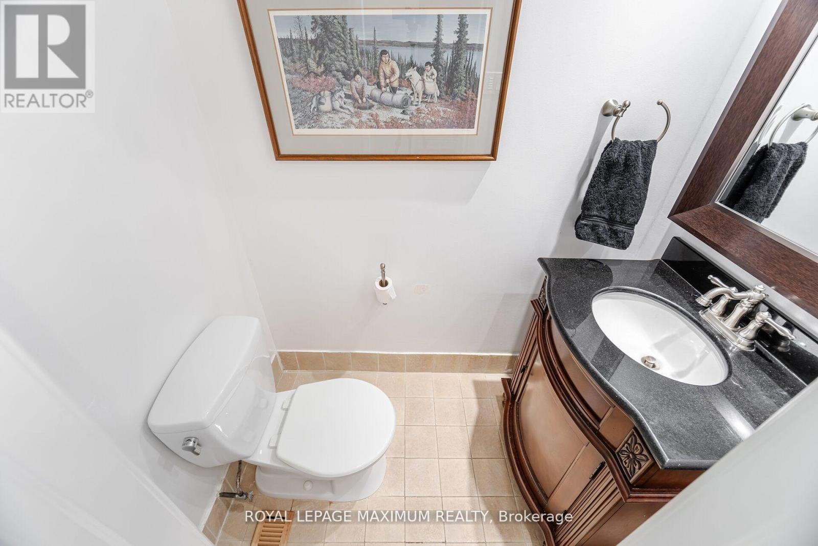 












17 - 90 GEORGE HENRY BOULEVARD

,
Toronto,




Ontario
M2J1E7

