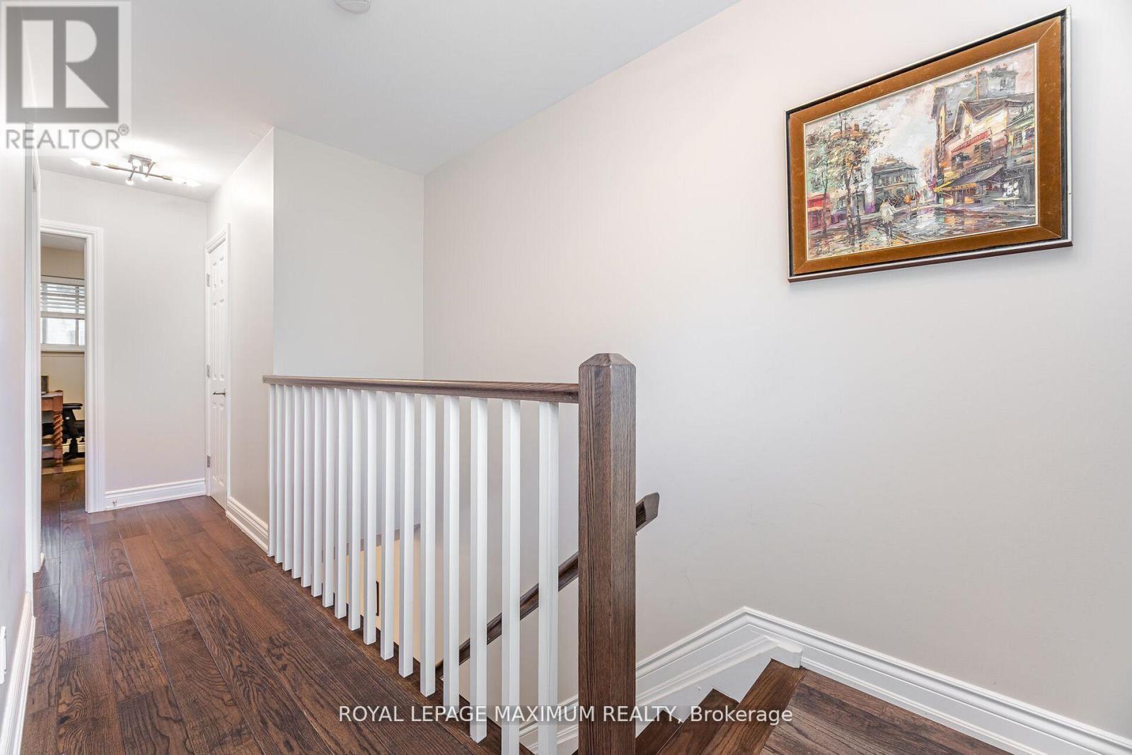 












17 - 90 GEORGE HENRY BOULEVARD

,
Toronto,




Ontario
M2J1E7

