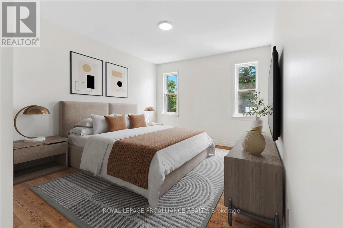 












163 POMEROY AVENUE

,
Tweed (Tweed (Village)),




Ontario
K0K3J0

