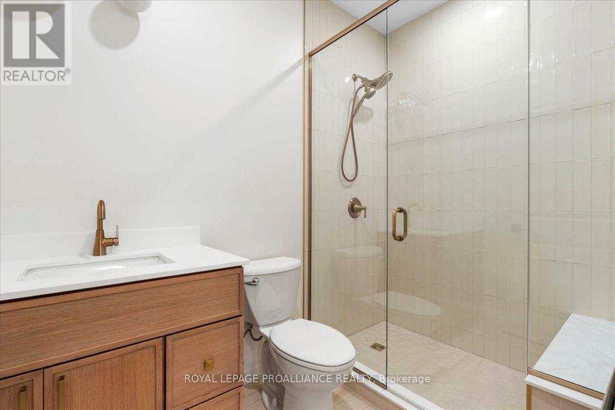 












163 POMEROY AVENUE

,
Tweed (Tweed (Village)),




Ontario
K0K3J0


