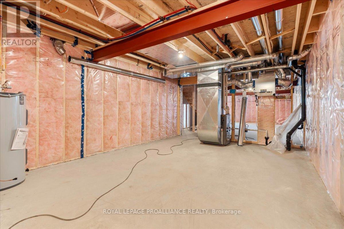 












163 POMEROY AVENUE

,
Tweed (Tweed (Village)),




Ontario
K0K3J0

