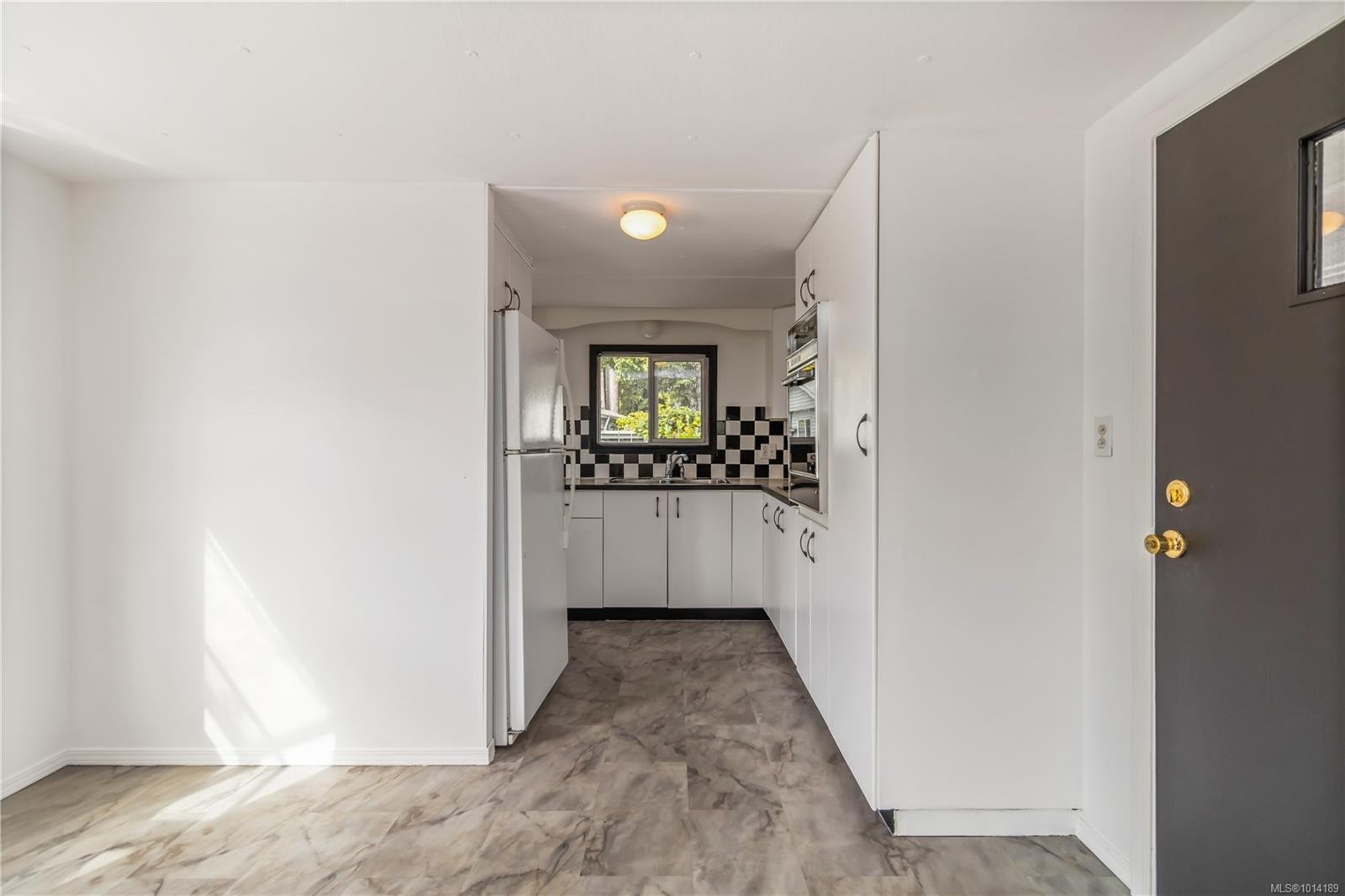









2911


Sooke Lake

Rd, 83,
Langford,




BC
V9B 4R5

