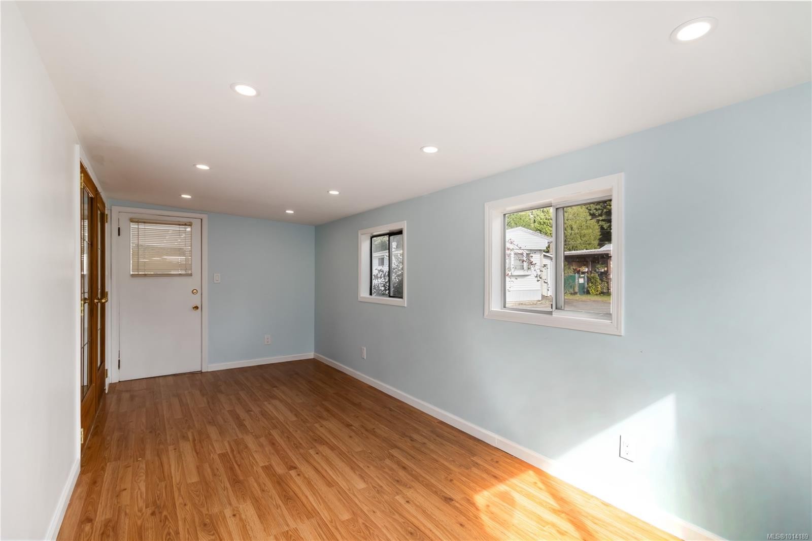









2911


Sooke Lake

Rd, 83,
Langford,




BC
V9B 4R5

