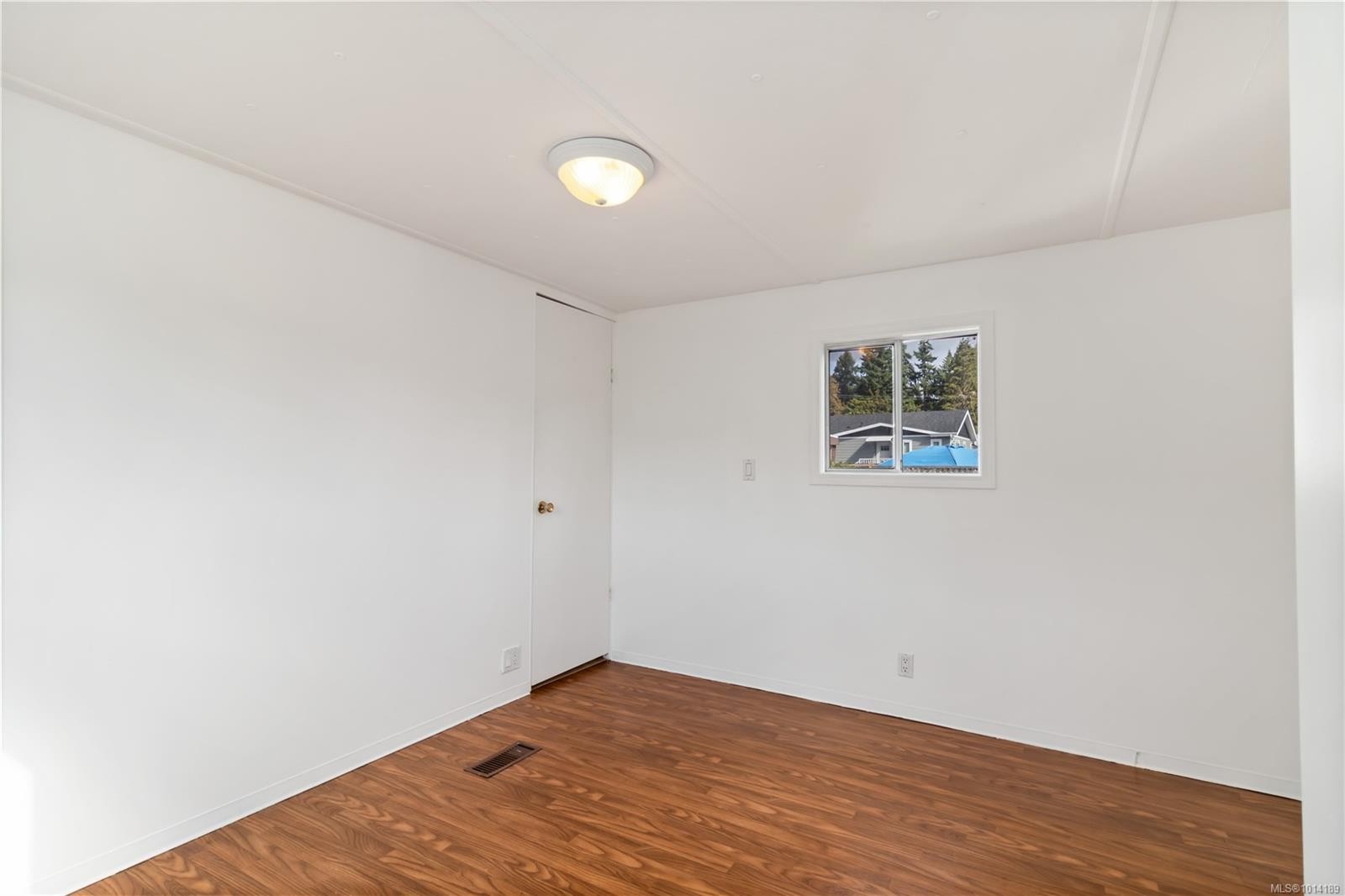 









2911


Sooke Lake

Rd, 83,
Langford,




BC
V9B 4R5

