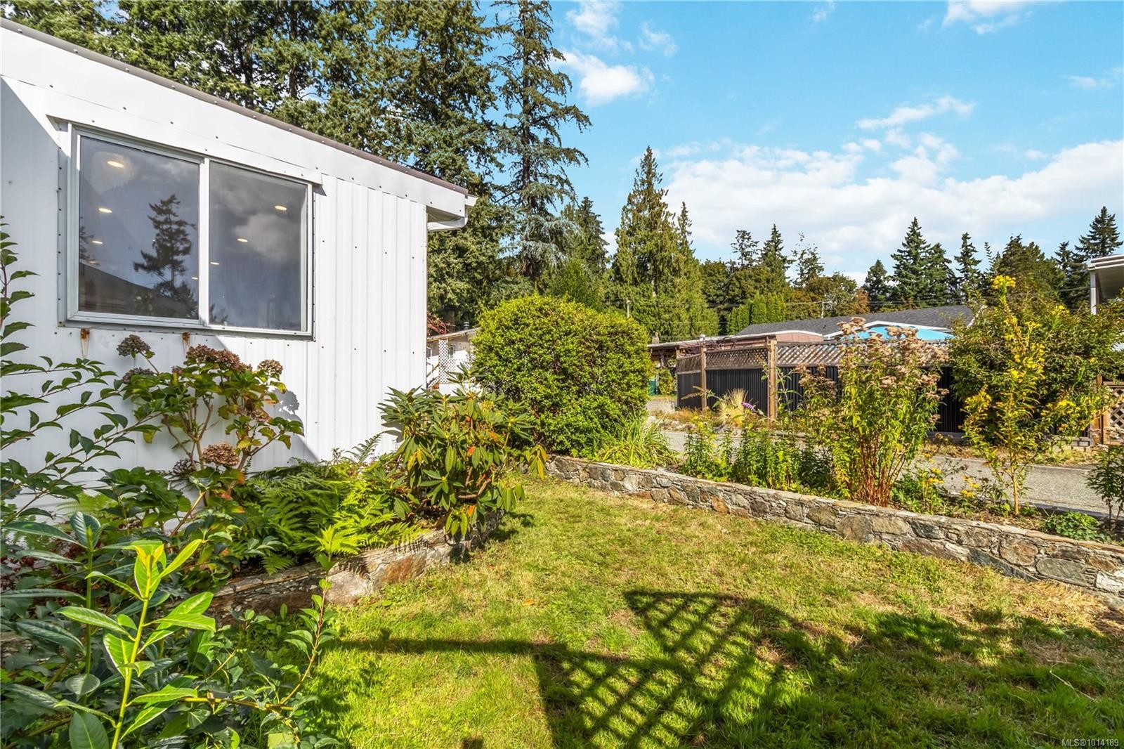 









2911


Sooke Lake

Rd, 83,
Langford,




BC
V9B 4R5

