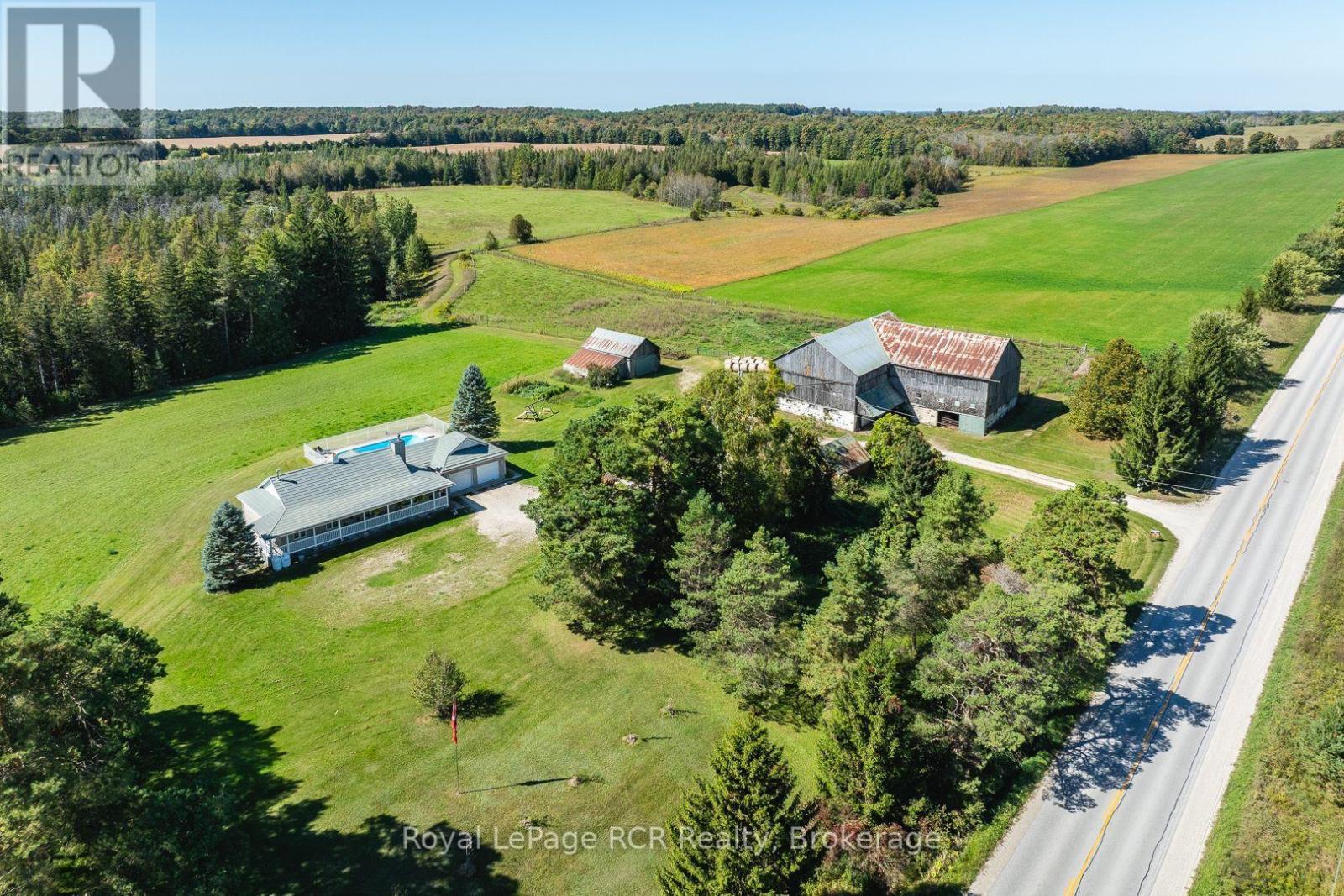 












114228 GREY ROAD 3 ROAD

,
West Grey,







Ontario
N0G1S0


