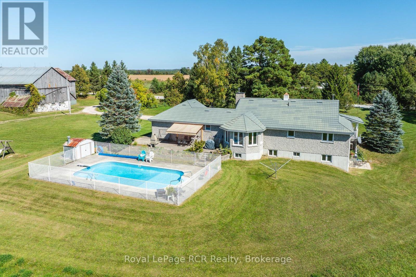 












114228 GREY ROAD 3 ROAD

,
West Grey,







Ontario
N0G1S0

