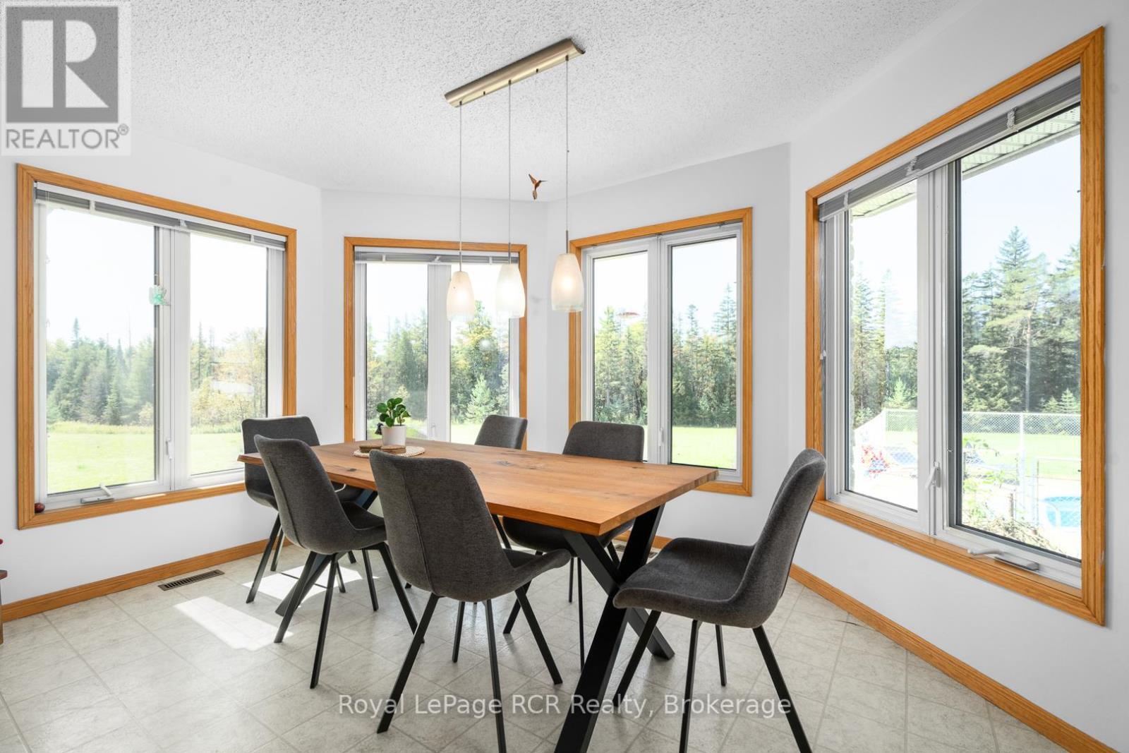 












114228 GREY ROAD 3 ROAD

,
West Grey,







Ontario
N0G1S0

