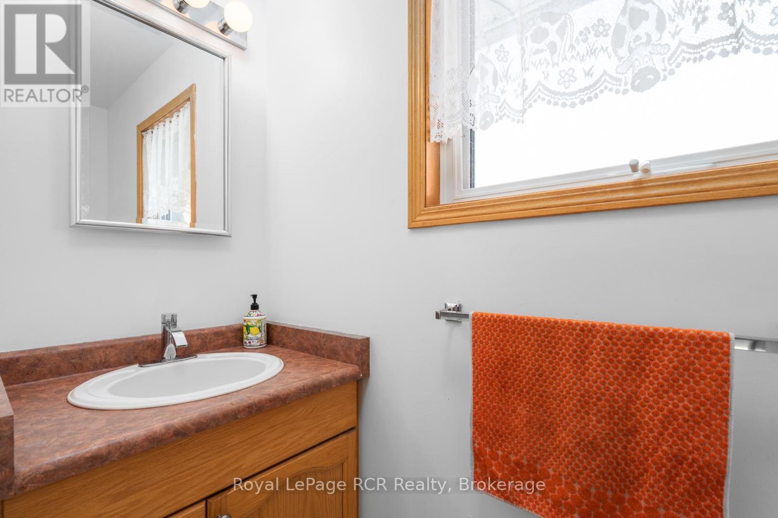 












114228 GREY ROAD 3 ROAD

,
West Grey,







Ontario
N0G1S0

