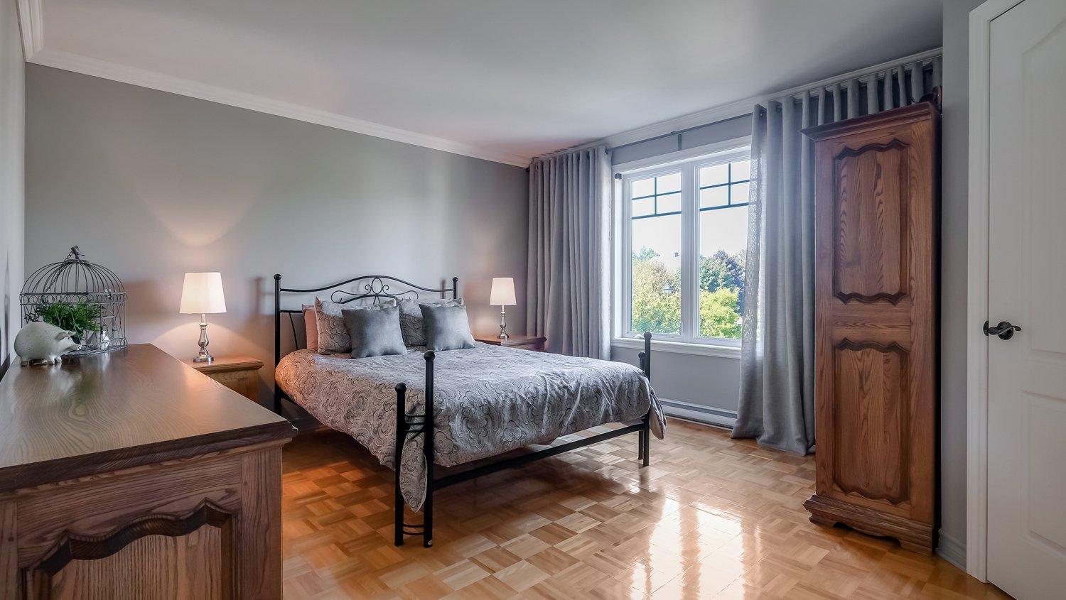 









1663


Rue des Renards

,
Longueuil (Le Vieux-Longueuil),




QC
J4M0A1

