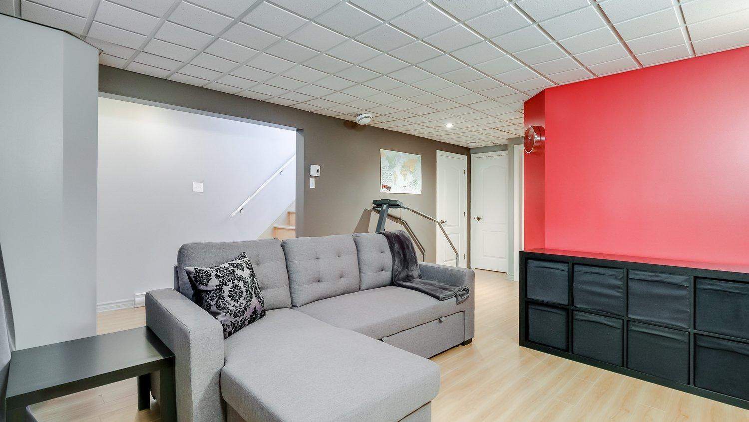 









1663


Rue des Renards

,
Longueuil (Le Vieux-Longueuil),




QC
J4M0A1

