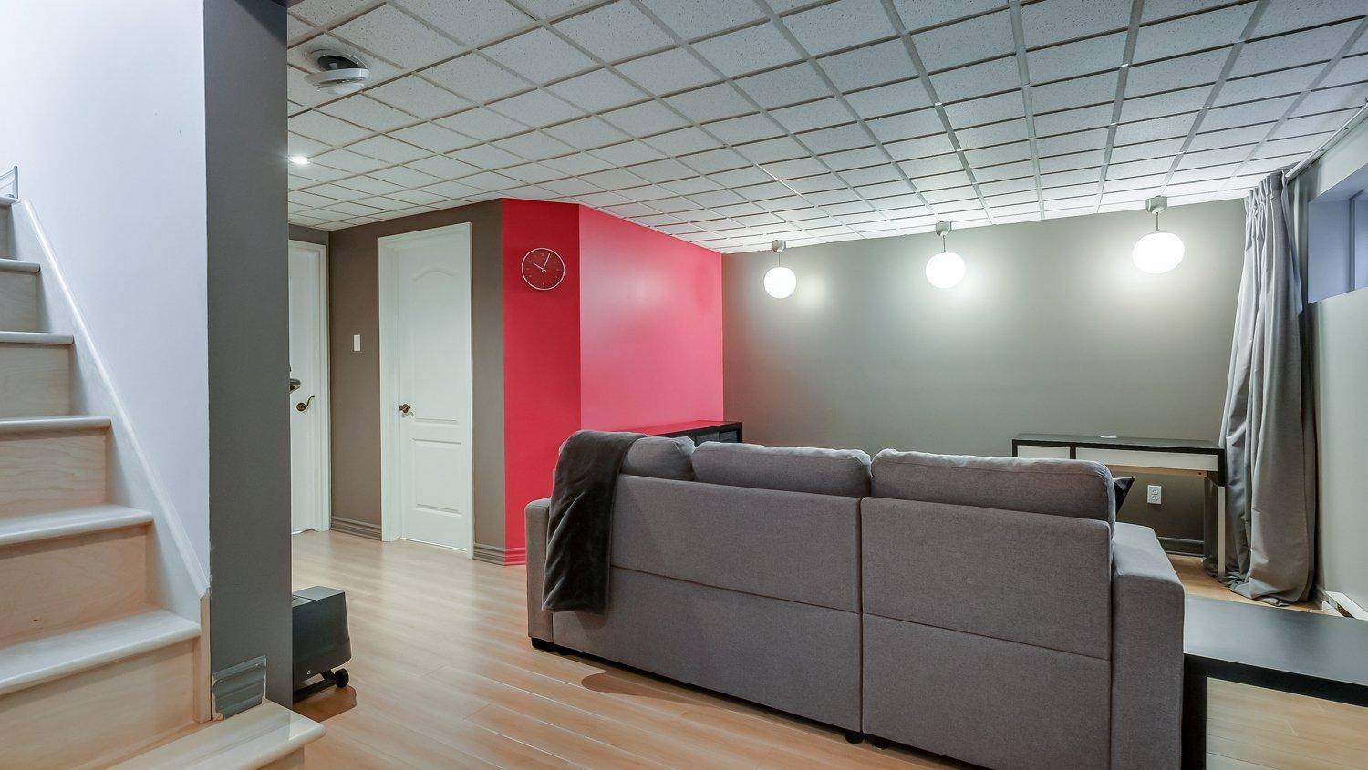 









1663


Rue des Renards

,
Longueuil (Le Vieux-Longueuil),




QC
J4M0A1

