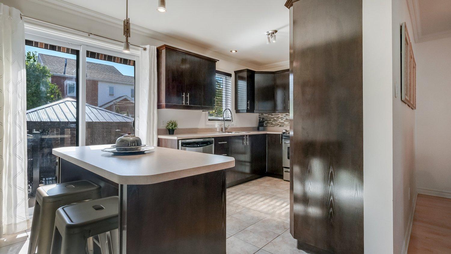 









1663


Rue des Renards

,
Longueuil (Le Vieux-Longueuil),




QC
J4M0A1

