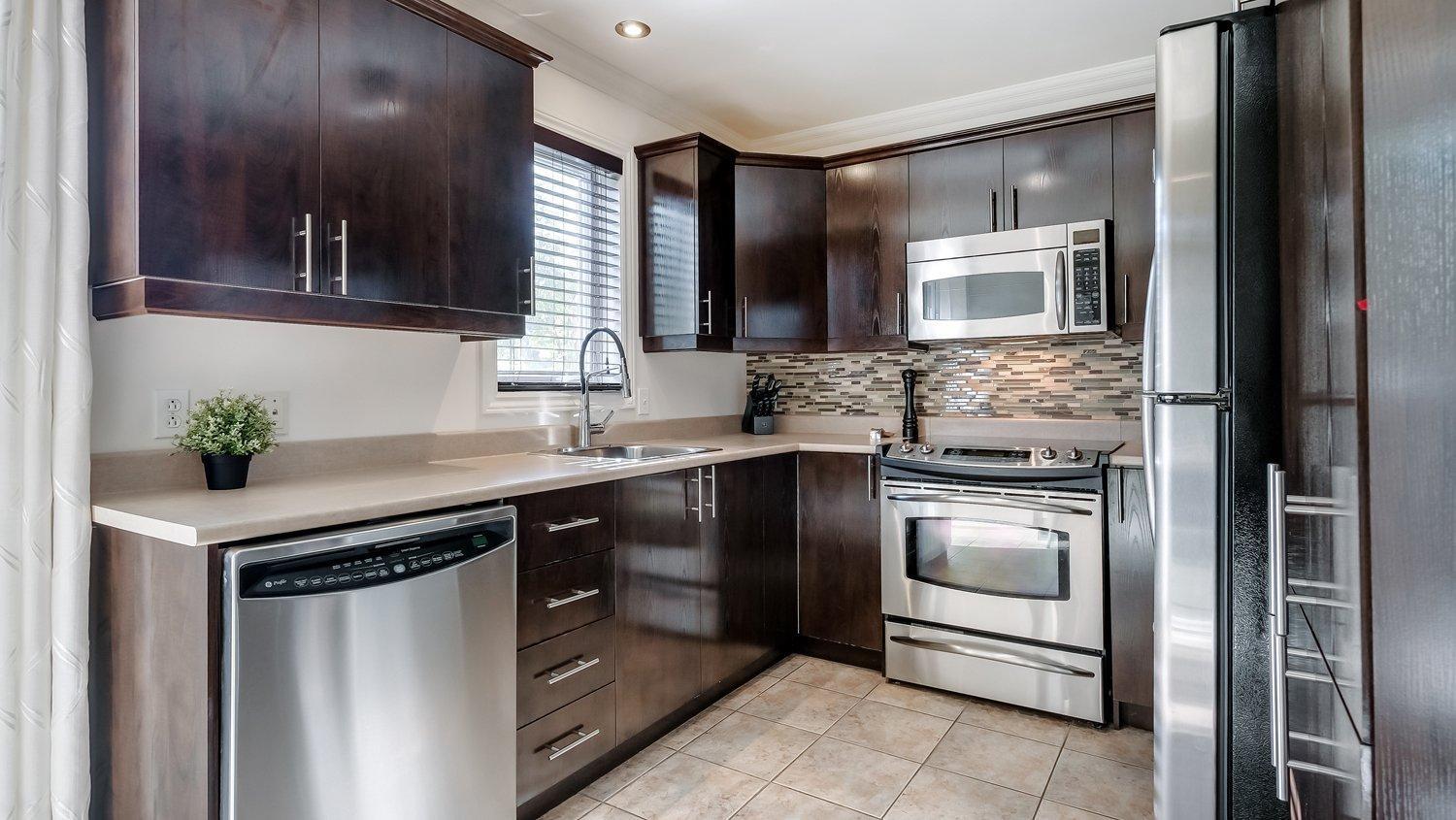 









1663


Rue des Renards

,
Longueuil (Le Vieux-Longueuil),




QC
J4M0A1

