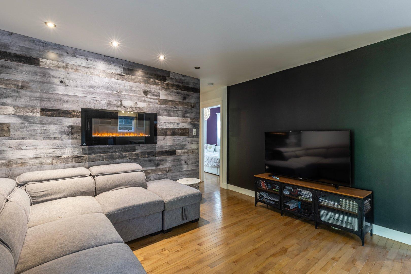 









14


Rue Dulude

,
Pont-Rouge,




QC
G3H2V2

