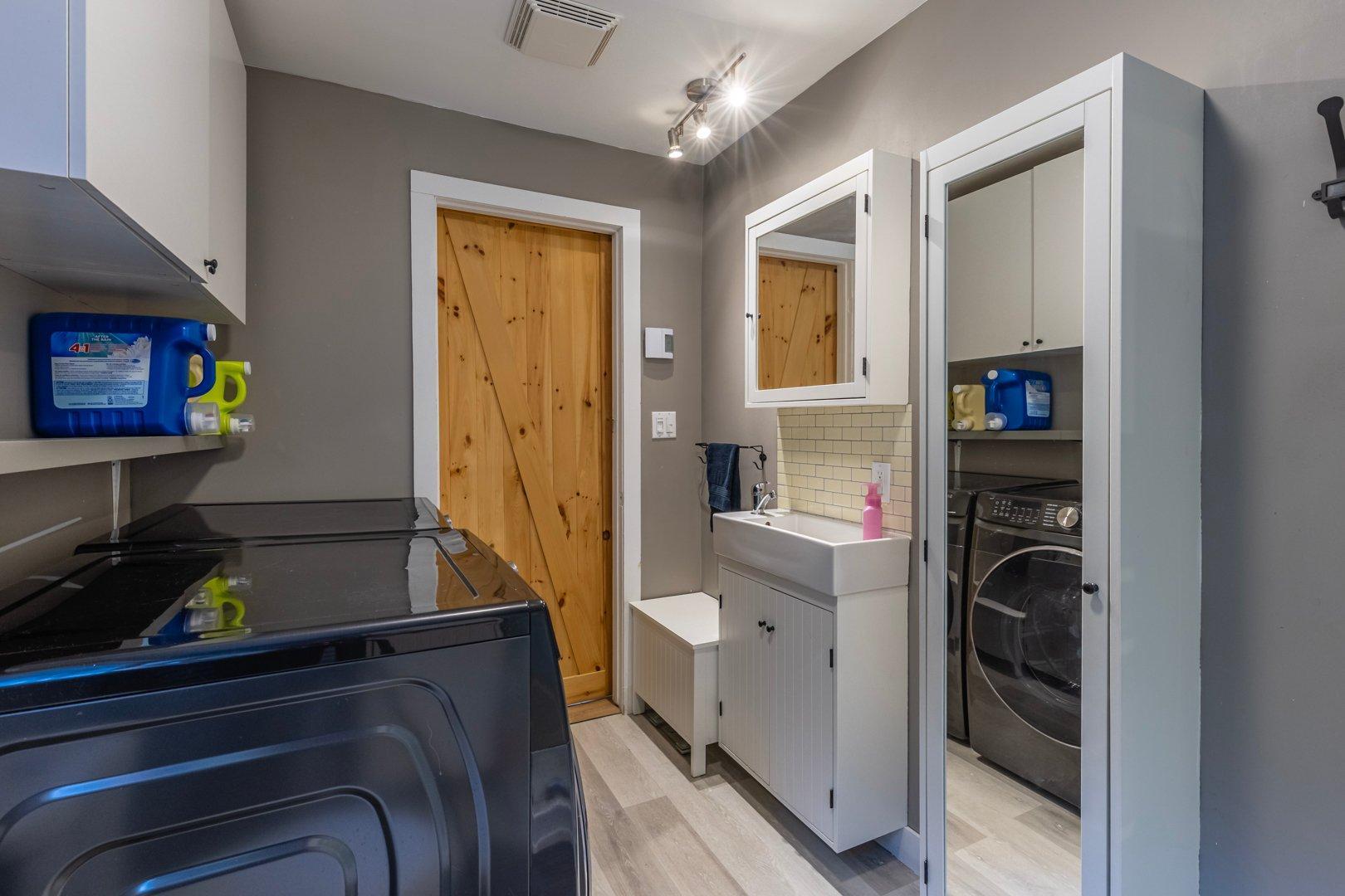 









14


Rue Dulude

,
Pont-Rouge,




QC
G3H2V2

