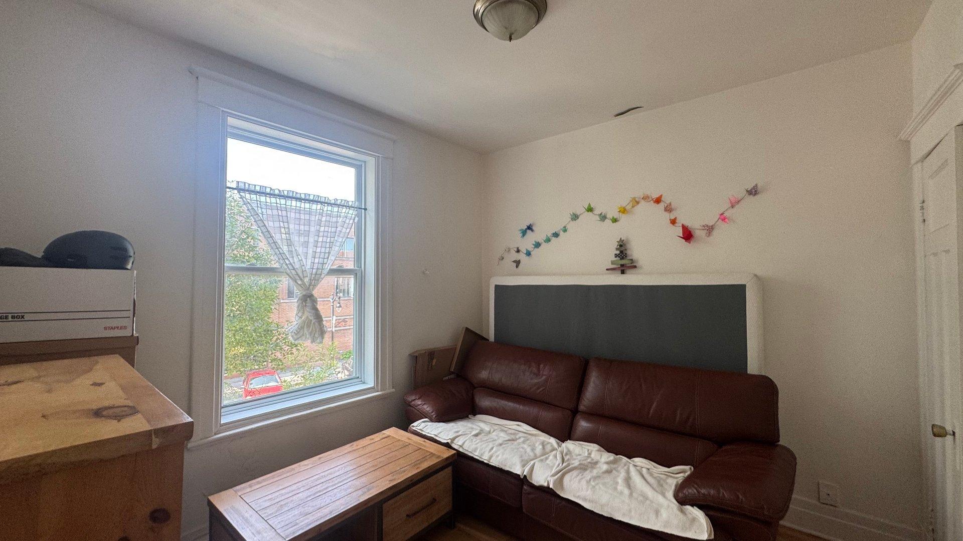 









591

 - 599


Rue Sicard

,
Montréal (Mercier/Hochelaga-Maisonneuve),




QC
H1V2X3

