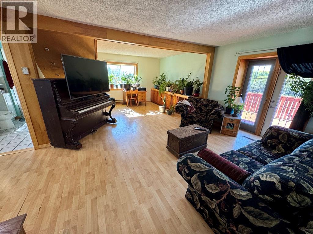 












12705 Hwy 52 N

,
Dawson Creek,




British Columbia
V1G4H8

