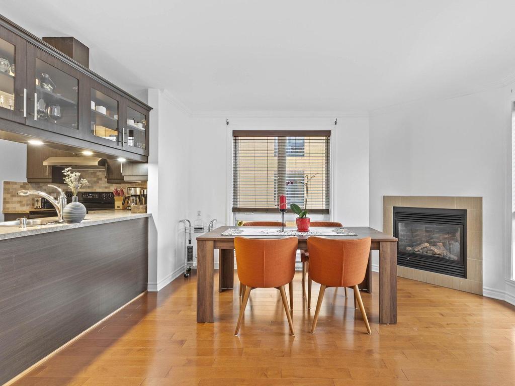 









3970


Boul. de Chenonceau

, 302,
Chomedey (Laval),




QC
H7T0B2

