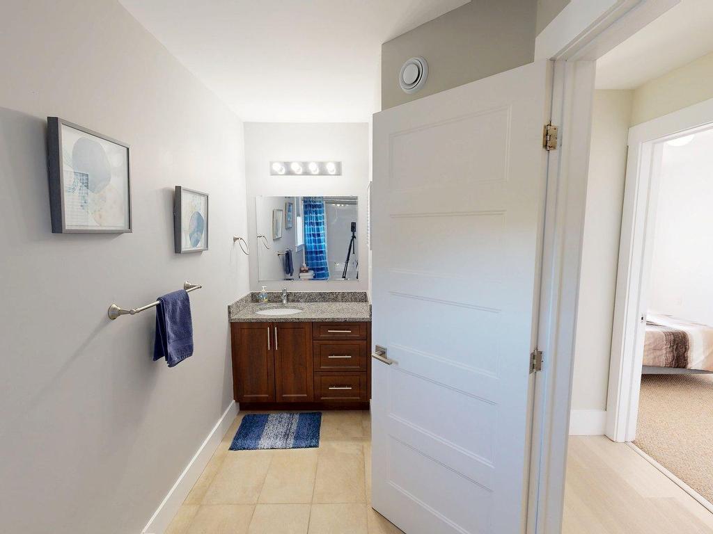 












65 Fescue Court

,
Middle Sackville,




NS
B4E 0L7

