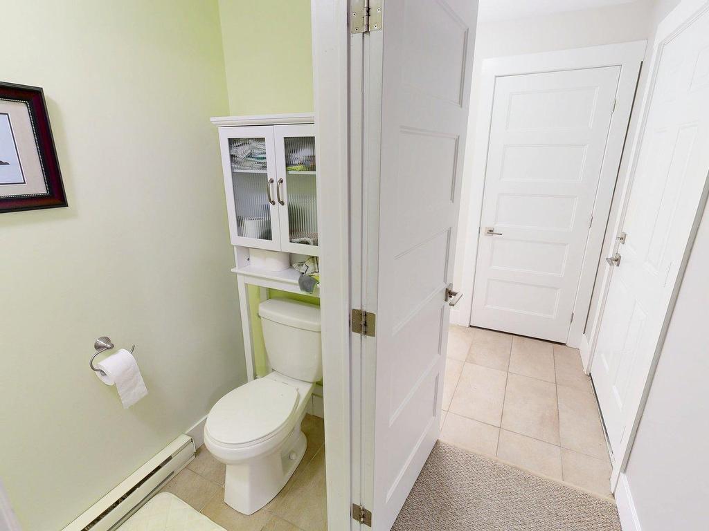 












65 Fescue Court

,
Middle Sackville,




NS
B4E 0L7

