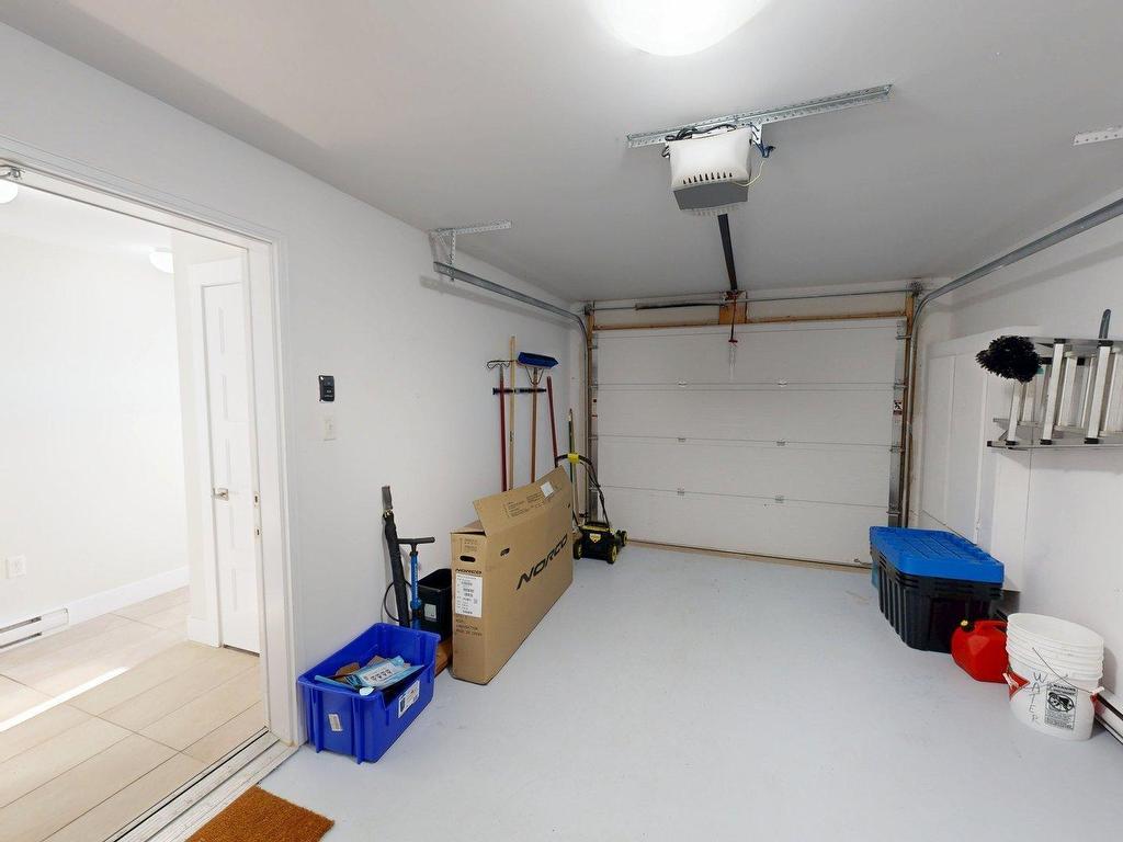 












65 Fescue Court

,
Middle Sackville,




NS
B4E 0L7

