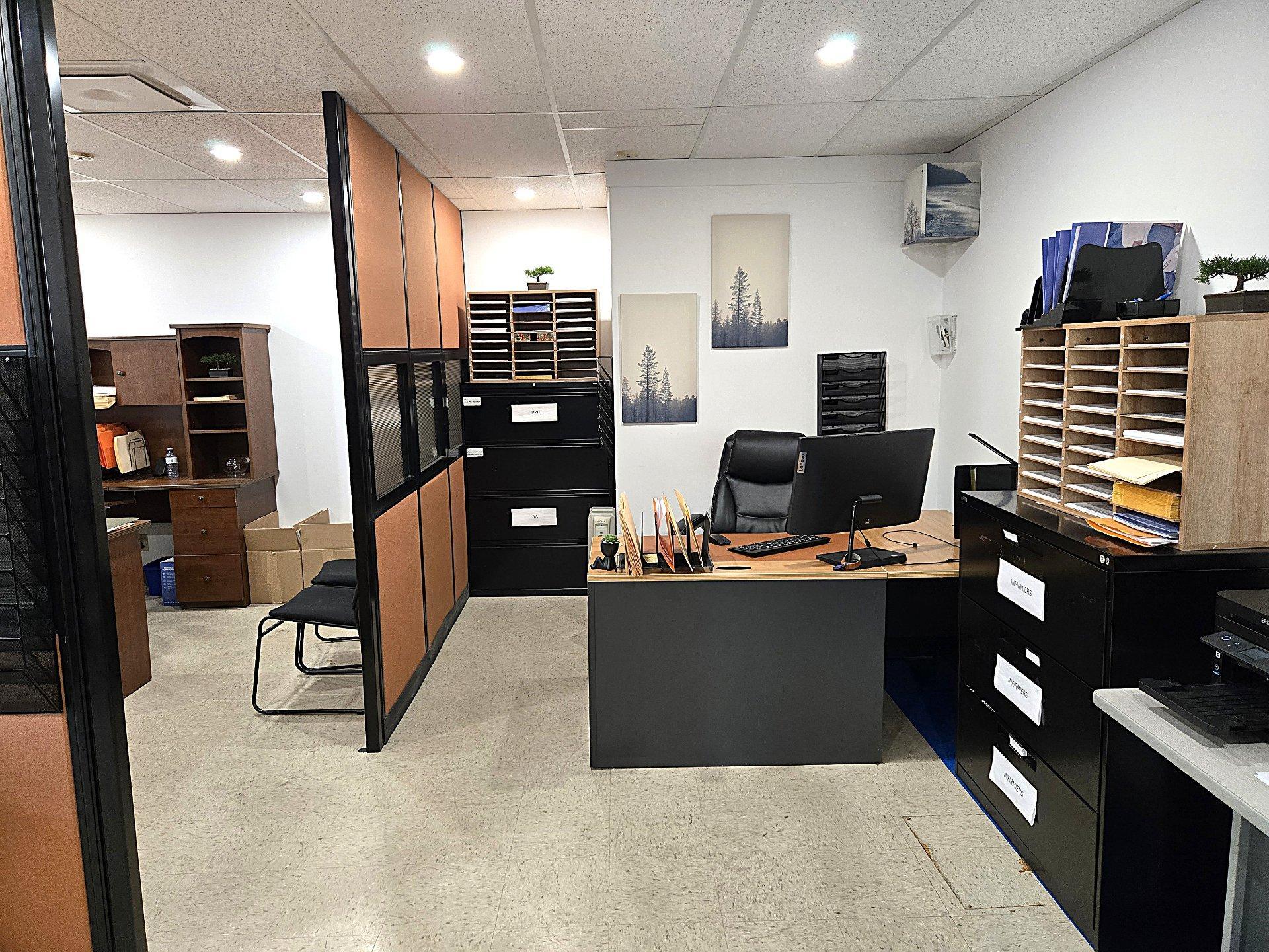 









1405


Boul. Henri-Bourassa O.

, 200,
Montréal (Ahuntsic-Cartierville),




QC
H3M3B2

