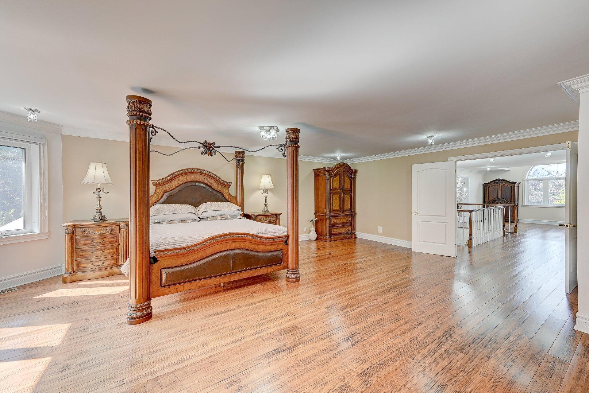 









136


Rue Jean-De Ronceray

,
Carignan,




QC
J3L6L8

