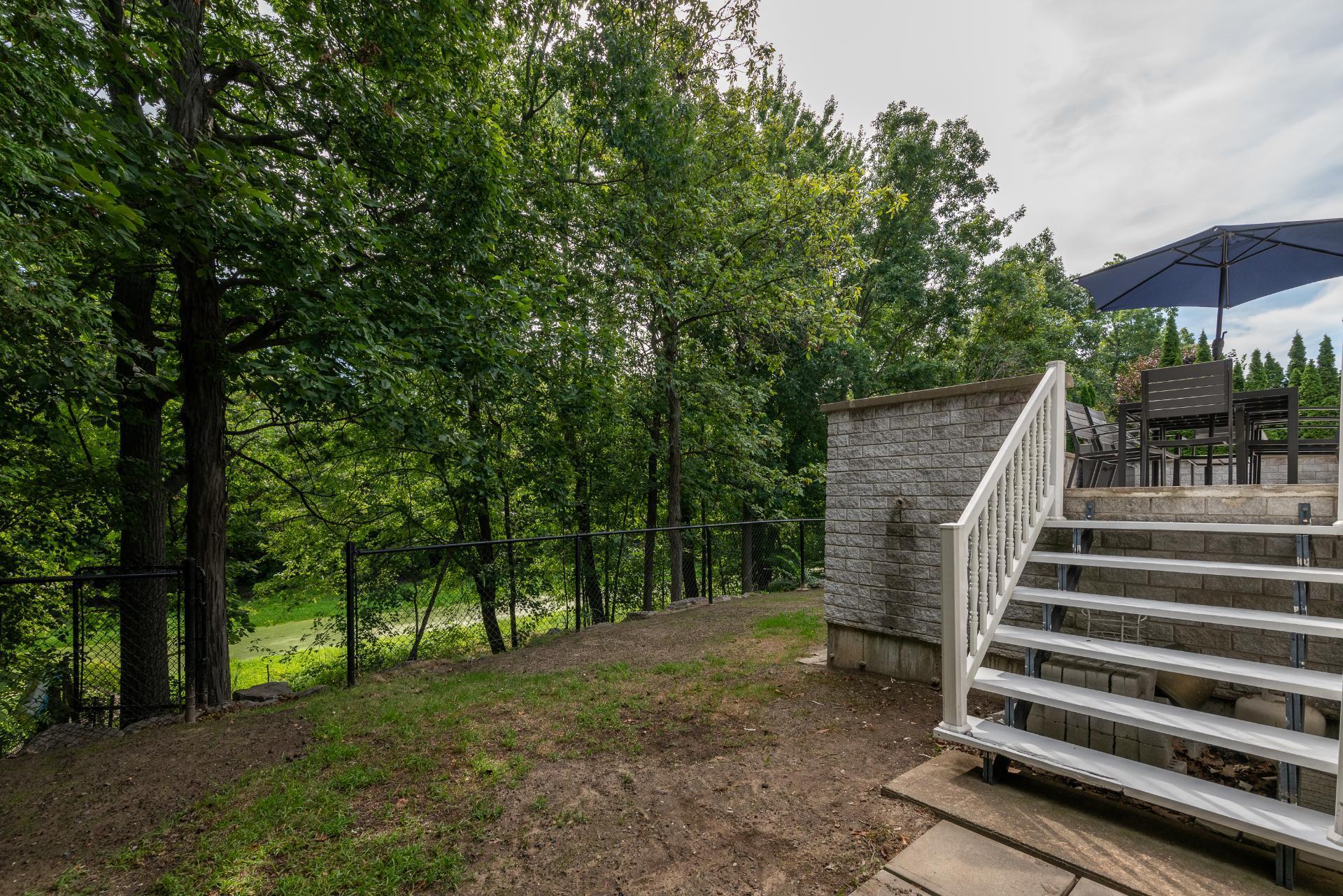 









136


Rue Jean-De Ronceray

,
Carignan,




QC
J3L6L8

